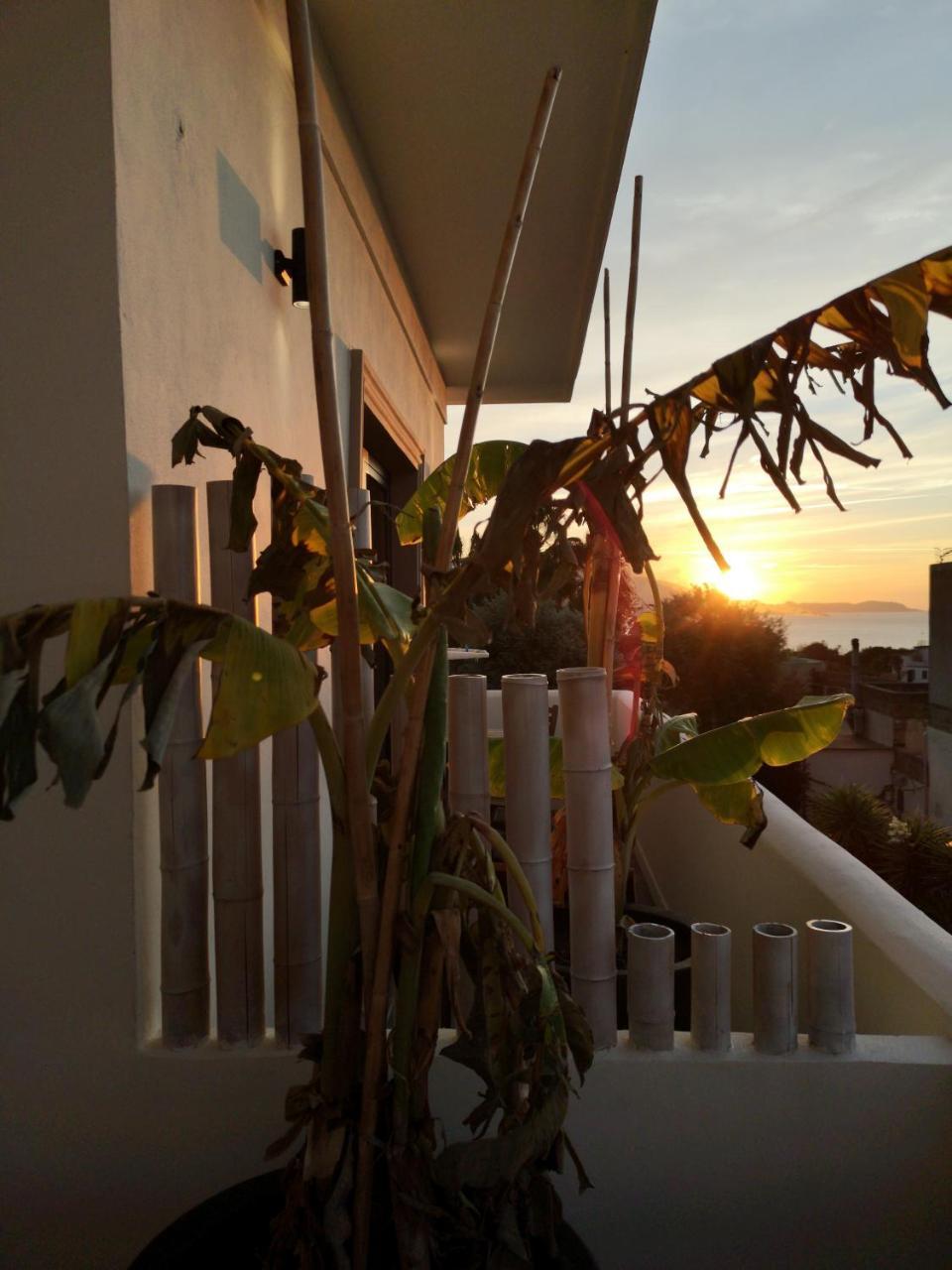 B&B Villa Rosalia Прочида Экстерьер фото
